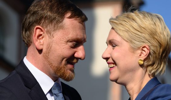 Kretschmers Empfehlung für Schwesig sorgt für Diskussionen