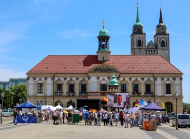 AfD-Demonstration in Magdeburg: Kritik an der Kirchensteuer