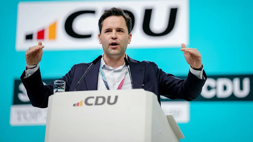 Reform der Alterssicherung: Diskussion über Beamtenpensionen