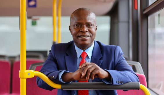 Der Busfahrer, der Bürgermeister wurde