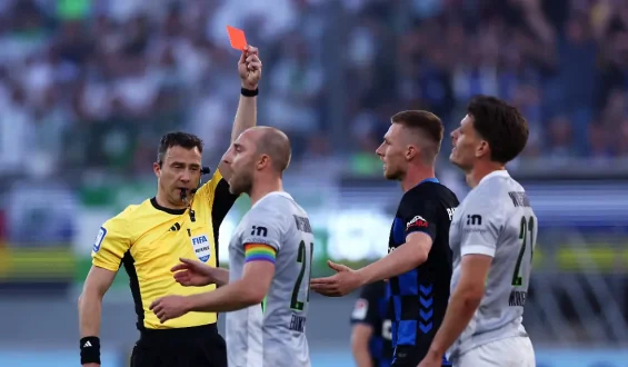 SC Paderborn und Aufstieg: Wolfsburg steigt in die 2. Liga ab