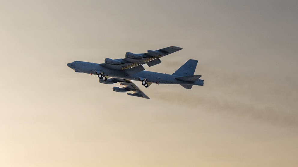 Absturz einer B-52 Stratofortress in Kalifornien