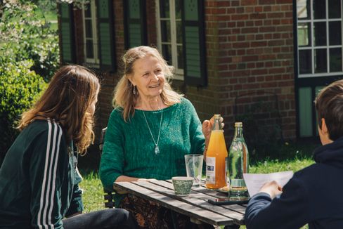 Interview mit Cornelia Funke und Luisa Neubauer zum Klimaschutz