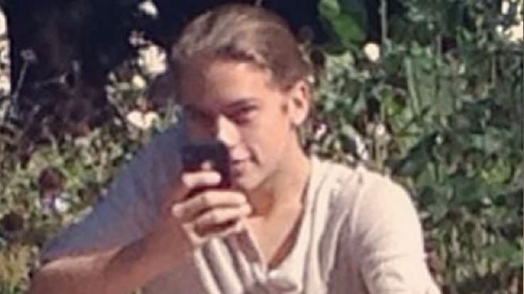 Disney-Star Cole Sprouse fotografiert heimlich Paparazzi