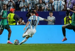Messi erreicht Torrekord in der WM