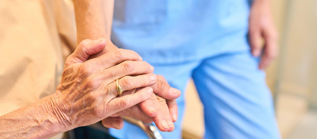 Pflegereform: Belastungen und Herausforderungen für Angehörige