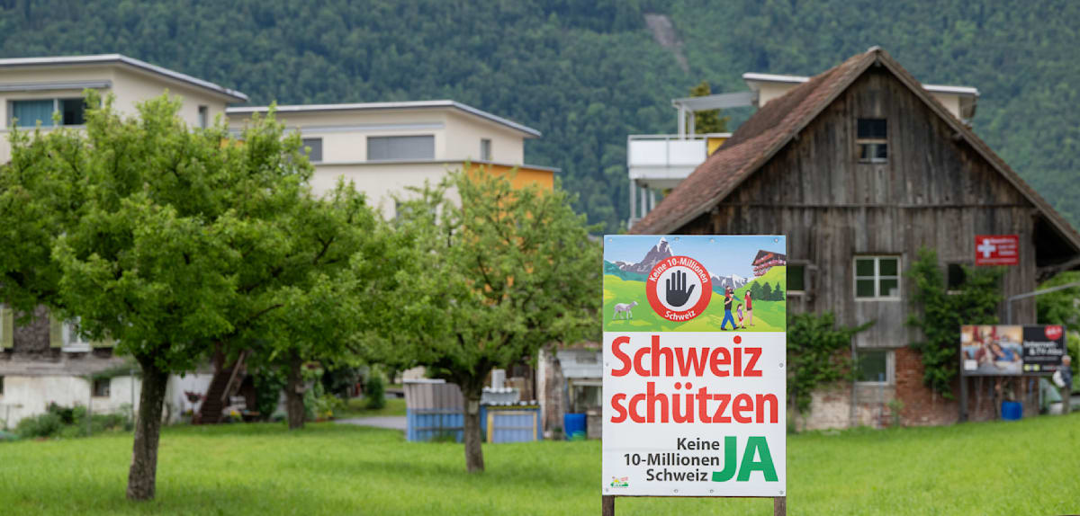 Schweizer stimmen über Bevölkerungsgrenze ab