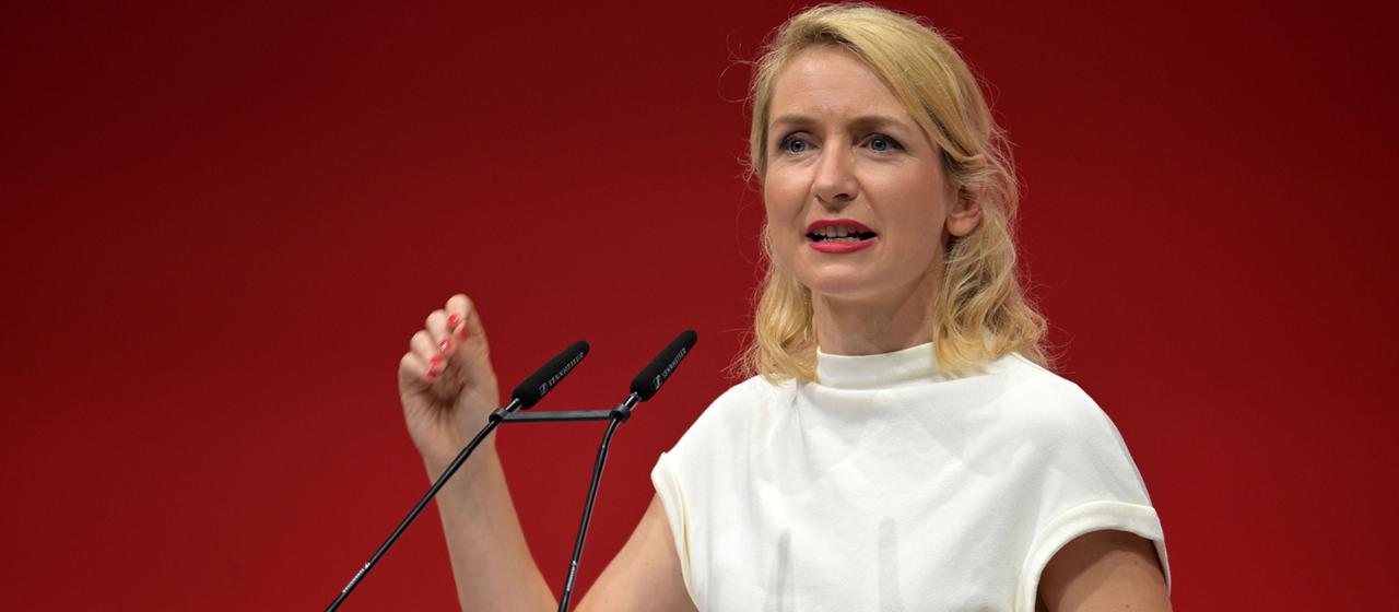 Die Linke Parteitag: Schwerdtner warnt vor Euphorie