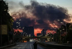 Heftige Angriffe auf Kiew: Tote und Verletzte in der Ukraine