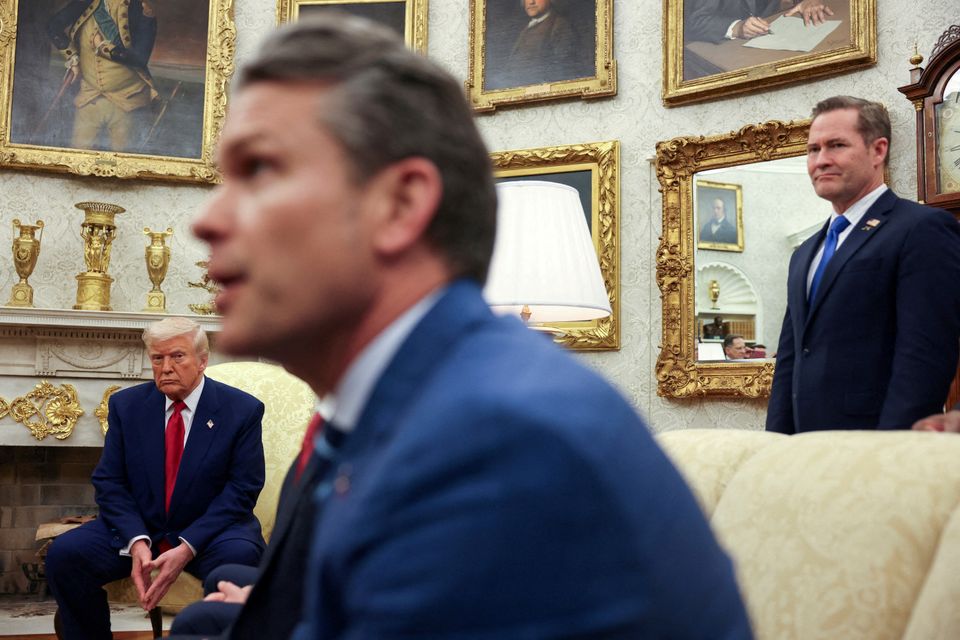 Trumps Vorstoß gegen trans Menschen im Militär scheitert vor Gericht