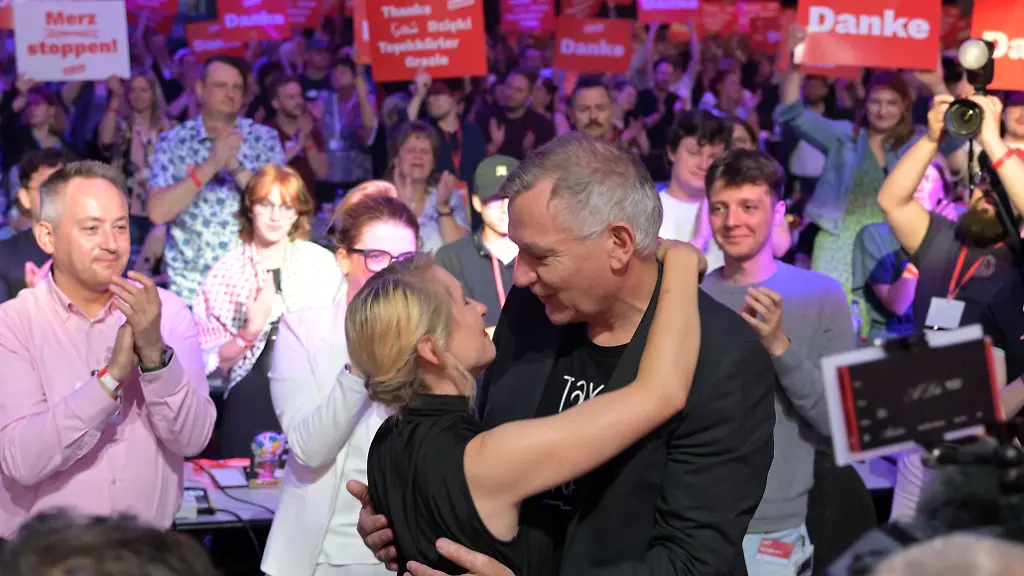 Linke verabschiedet sich von Jan van Aken