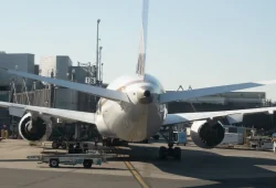 United-Airlines-Flug kehrt wegen Bluetooth-Geräts um
