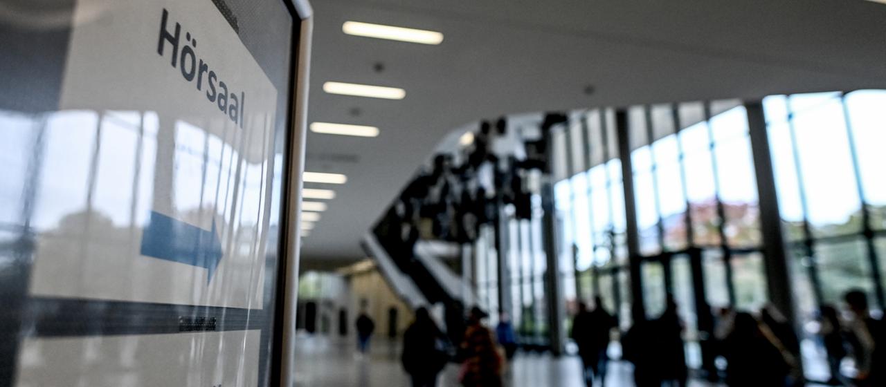 Kontroverse um geplante BAföG-Erhöhung sorgt für Unsicherheit