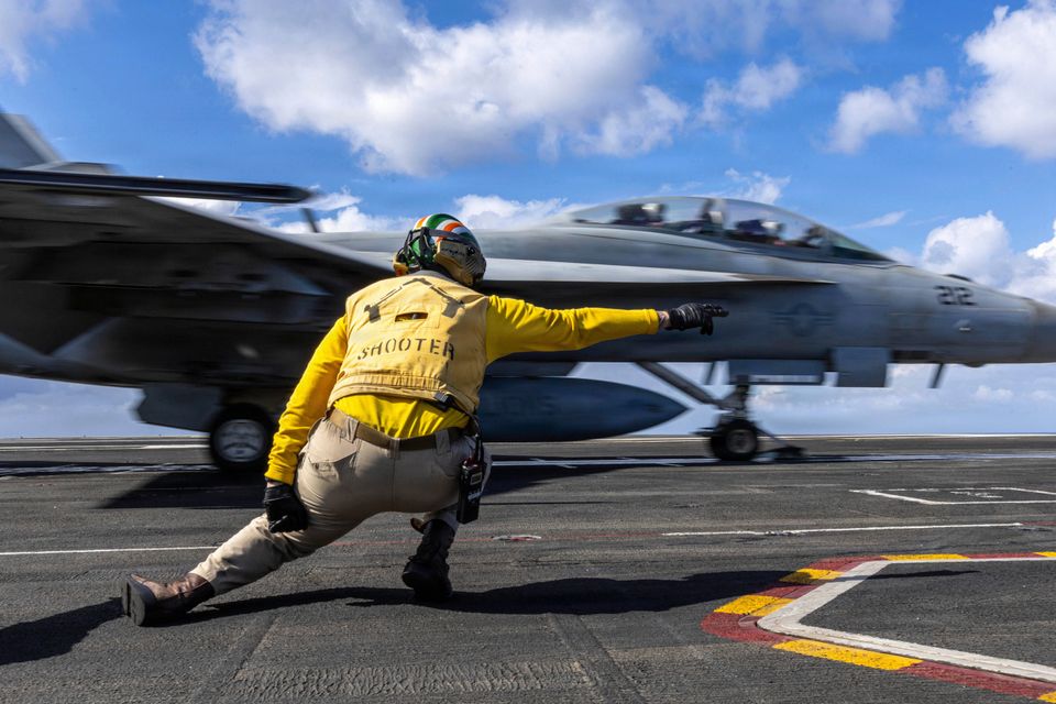 US-Angriffe auf Iran nach Hubschrauberabschuss