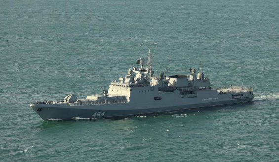 Russisches Kriegsschiff gibt Warnschüsse im Ärmelkanal ab
