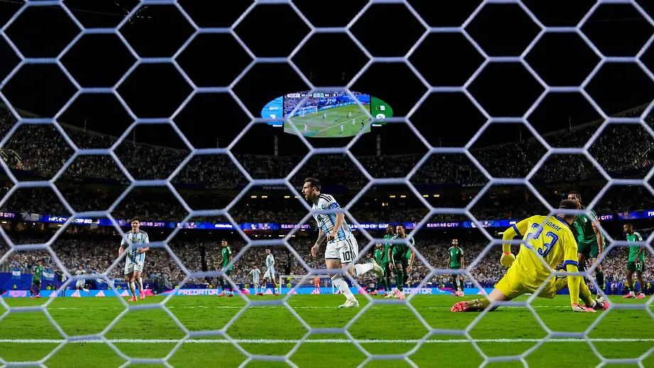 Messis Dreierpack und Zidane im Fokus bei WM-Auftakt