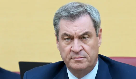 Söder kritisiert Pläne zur Neuordnung der Bundeswehr