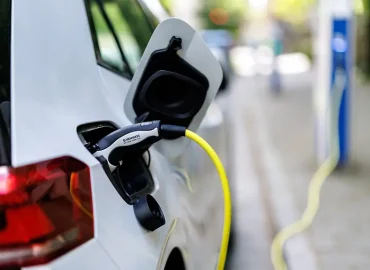 Staatliche Förderung und E-Auto-Markt: Chancen und Herausforderungen