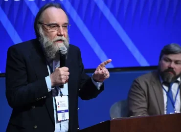 Russland beim Wirtschaftsforum: Szenarien mit Atomschlag und EU-Zerfall