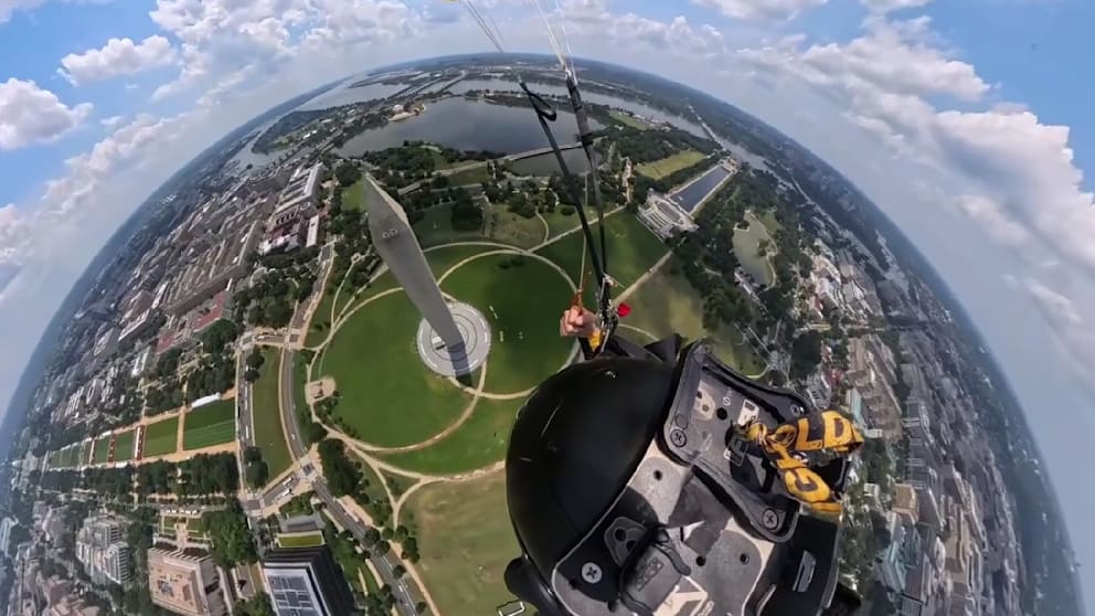 Irre Probe zu Trumps Mega-Feier: Ungewöhnliche Ansichten des Washington Monuments