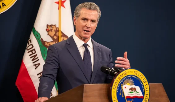 Newsom sieht politisch motivierten Rachefeldzug von Trump