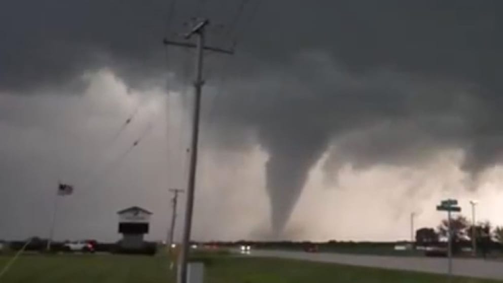 Todesfalle Eigenheim: Amerikaner filmt Tornado-Horror