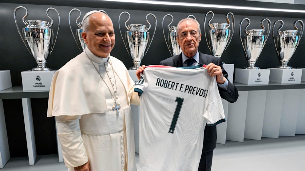 Papst Leo XIV besucht Real Madrid