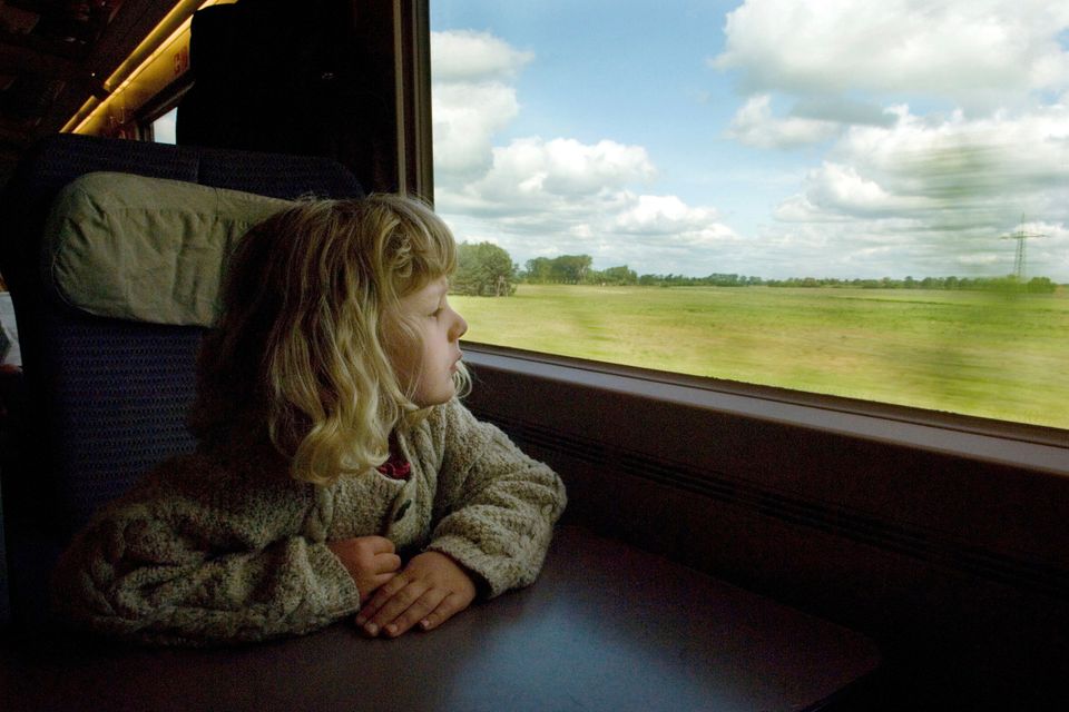 Familientickets und Jugend-Bahncard bei der Deutschen Bahn: Neue Angebote für Sommerreisen