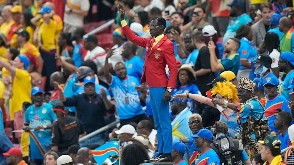 Kult-Fan auf der WM 2026: Michel Nkuka Mboladinga ist am Start
