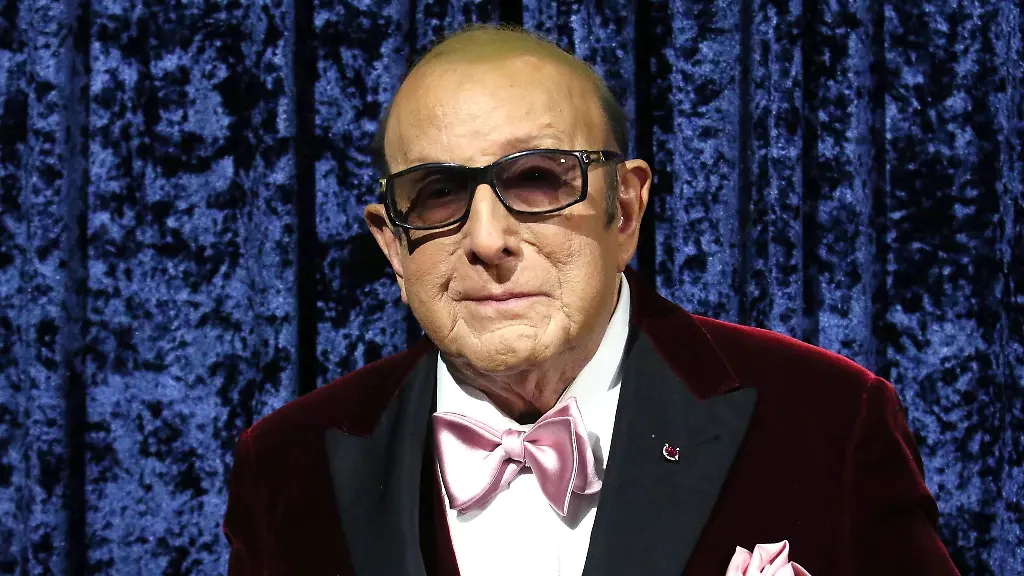 Musikproduzent Clive Davis im Alter von 94 Jahren verstorben