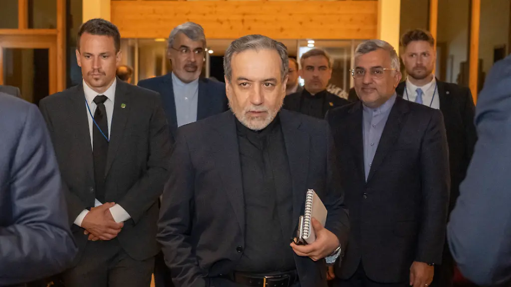 “Schwierige Phase” in Gesprächen: Iran unterbricht Verhandlungen nach Trump-Drohung