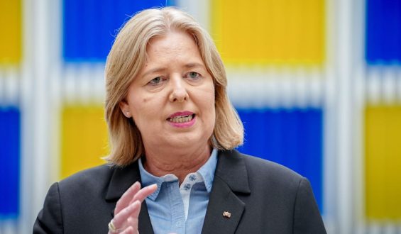 Bärbel Bas spricht über Herausforderungen als SPD-Chefin