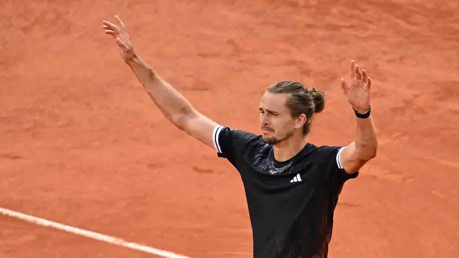 Alexander Zverev feiert historischen Sieg bei den French Open