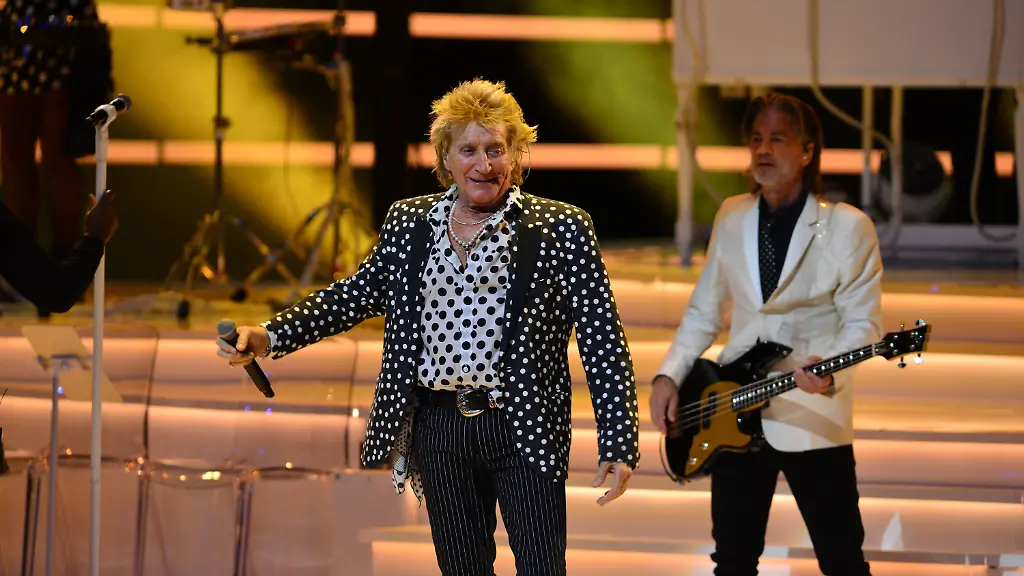 Rod Stewart benötigt Sauerstoff auf der Bühne in Utah
