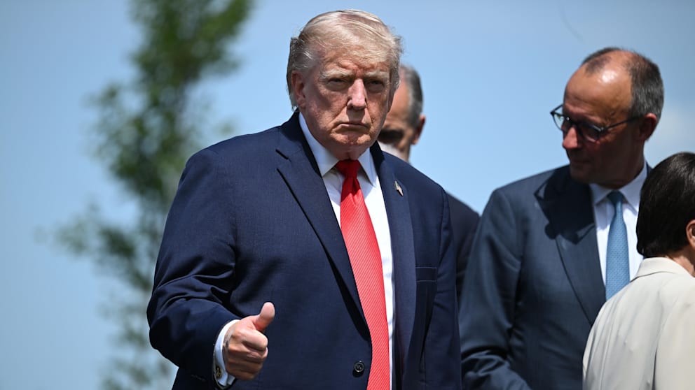 Sumpfgrün statt US-Blau: Trumps Prestige-Pool voller Algen