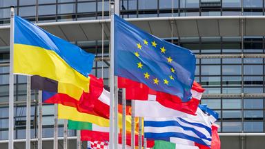 Ukraine hofft auf EU-Beitritt trotz Herausforderungen