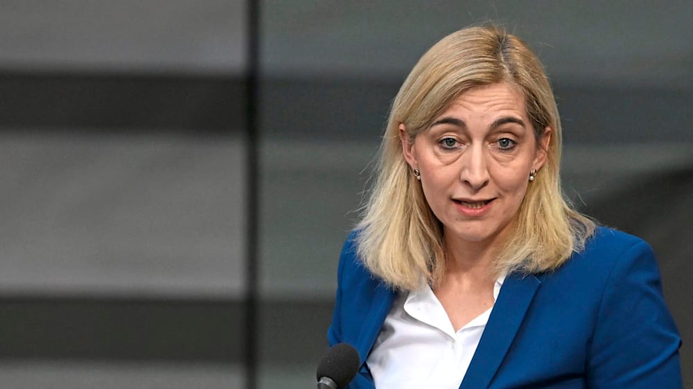 Debatte über GKV-Reform im Bundestag: Kontroversen um Warkens Pläne