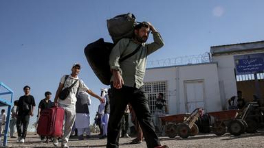 Herausforderungen für afghanische Rückkehrer aus dem Iran