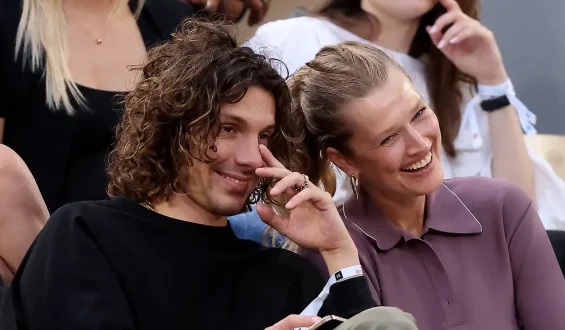Toni Garrn bei den French Open mit neuem Partner gesichtet