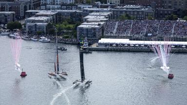 Die Spanier gewinnen knapp gegen Schweden im SailGP-Finale
