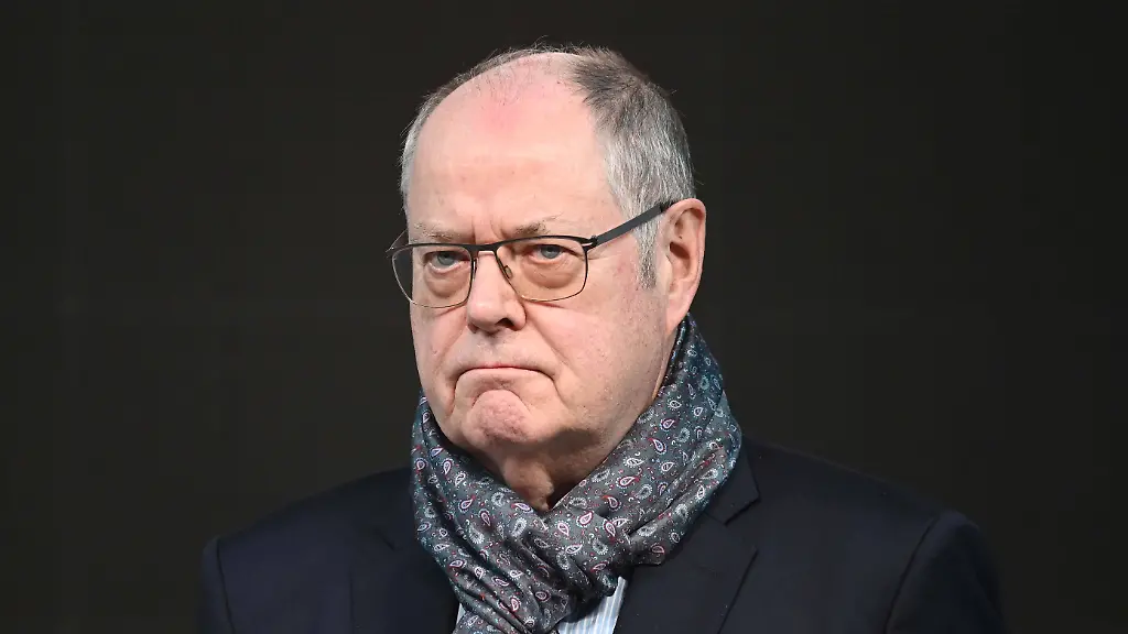 Peer Steinbrück über Umgang mit der AfD: Rote Linien und Konsequenzen