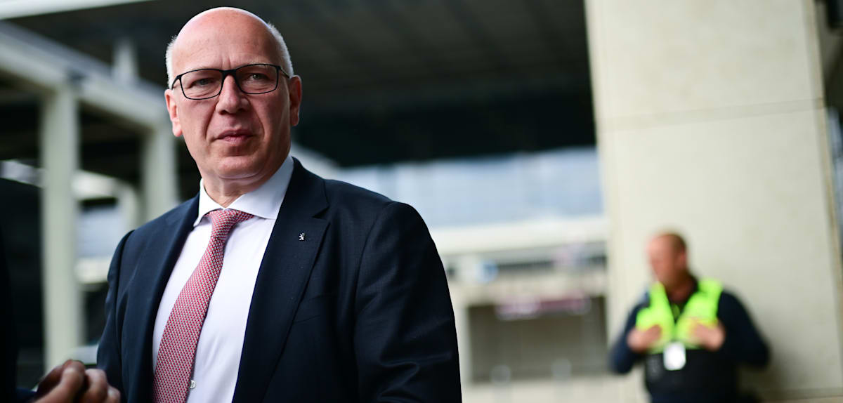 Berlins Bürgermeister fordert Klarheit von Grünen und SPD im Umgang mit der Linkspartei