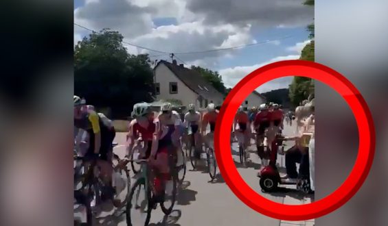 Seniorin auf Rennstrecke sorgt für Massencrash