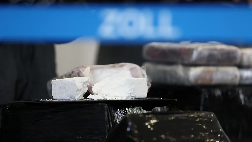 Zollbeamte und Polizisten im Darknet-Drogenhandel verwickelt