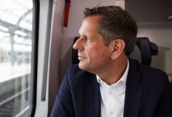 Vernachlässigt die Bahn wirklich den Nahverkehr?