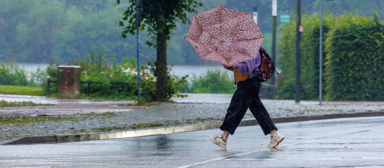 Hitzewelle und politische Debatte um Klimaanpassung in Deutschland