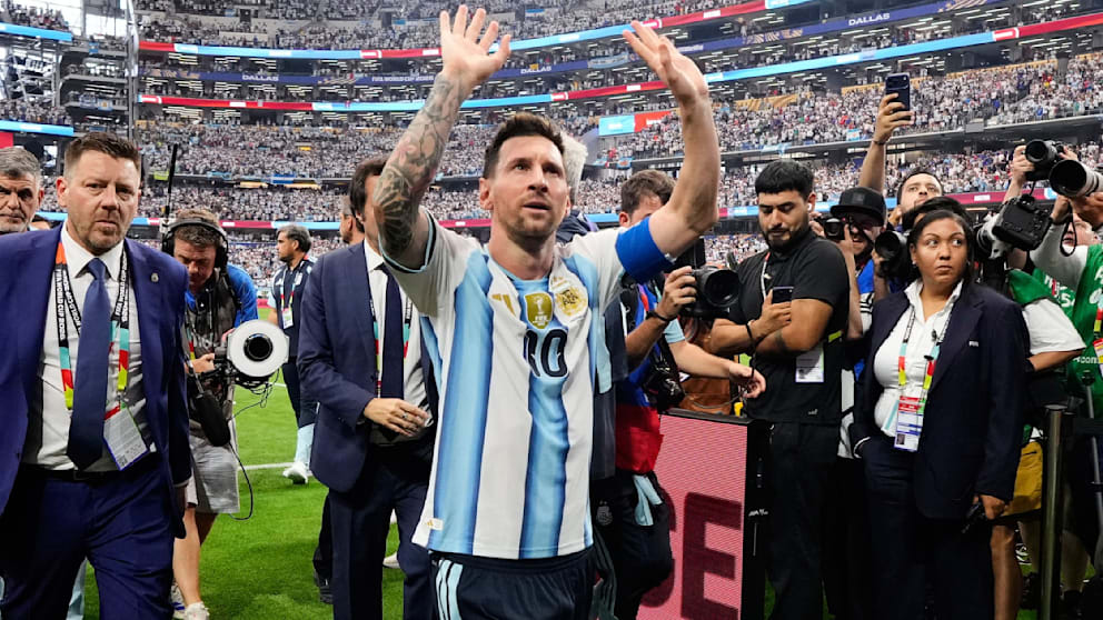 Schiri-Ärger nach Messi-Show: Diskussion um VAR-Eingriff bei Rekord-Treffer
