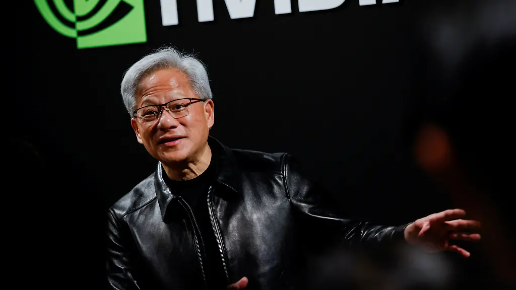Lederjacke von Nvidia-Chef für fast eine Million Dollar versteigert