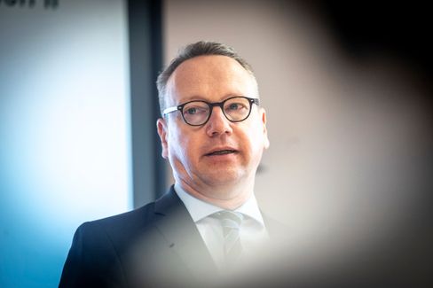 Korruptionsermittlungen in NRW-Gefängnissen: Neue Vorwürfe und politische Reaktionen