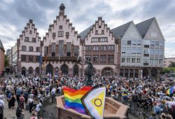 Nach dem Anschlag in Berlin: Kontroversen und Forderungen